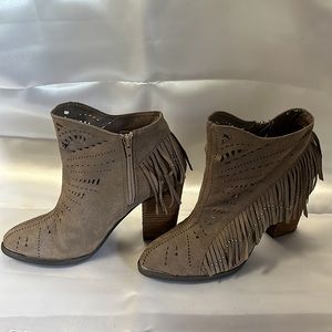 Not rated booties size 8.5 worn once